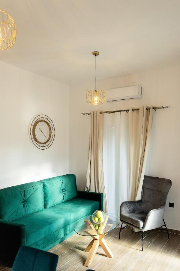 Deluxe Town Hall Square Flat In Historical Center 2 Corfu (city) Exterior foto