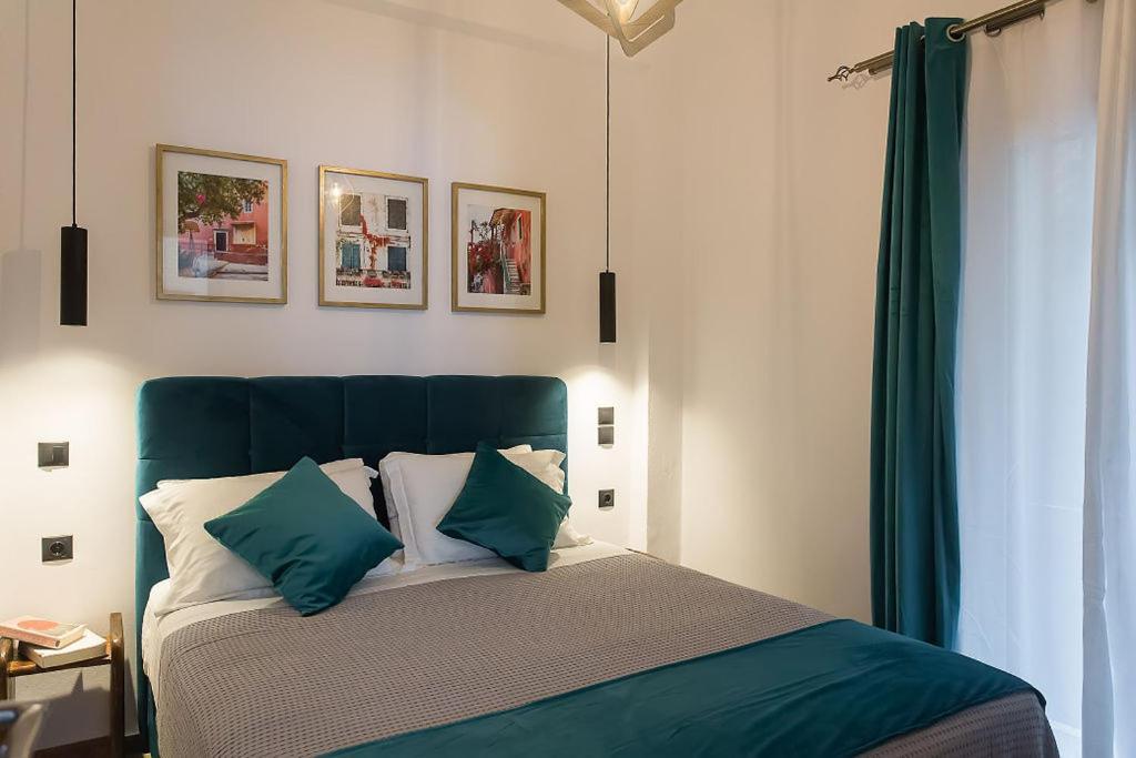Deluxe Town Hall Square Flat In Historical Center 2 Corfu (city) Exterior foto